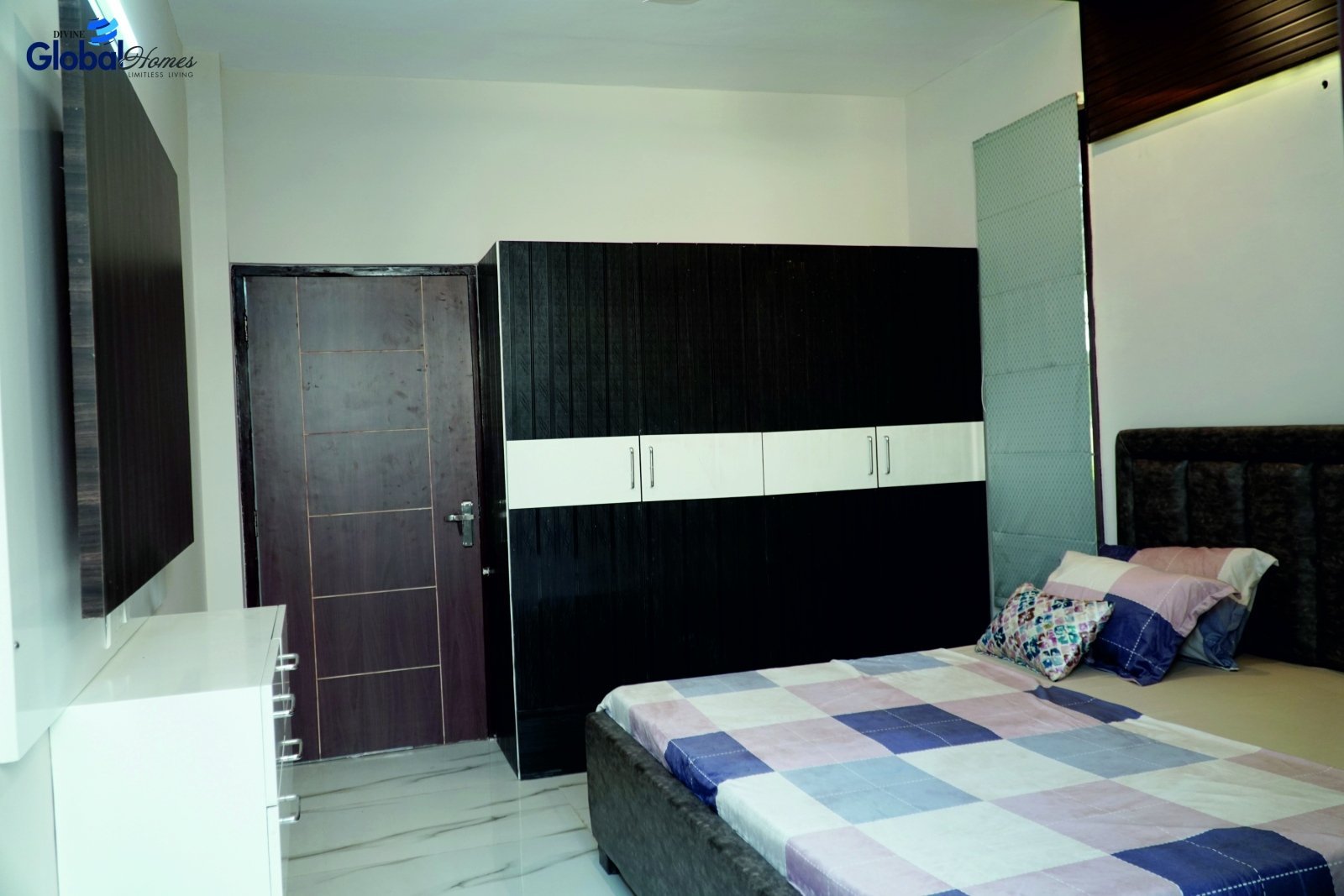Sample Flat — official gallery image 4