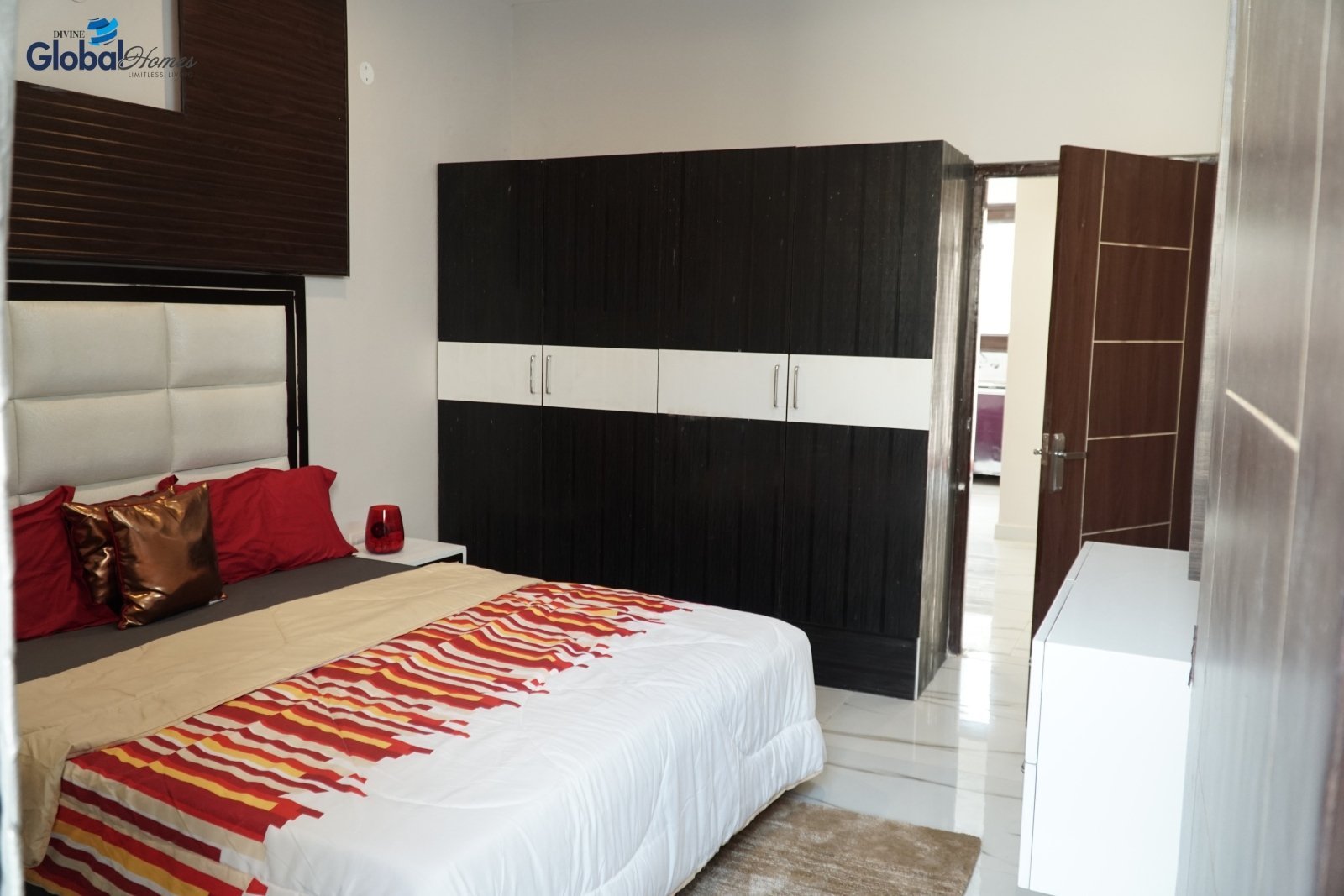 Sample Flat — official gallery image 7
